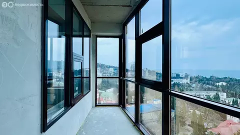 2-комнатная квартира: Алушта, улица Ленина, 37 (63.7 м)