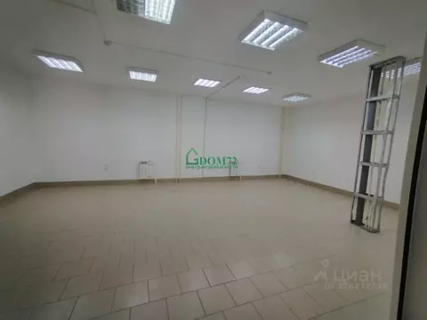 Помещение свободного назначения в Тюменская область, Тобольск ул. 8 ...