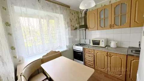 2-к кв. Челябинская область, Челябинск Комсомольский просп., 33А (48.4 ...