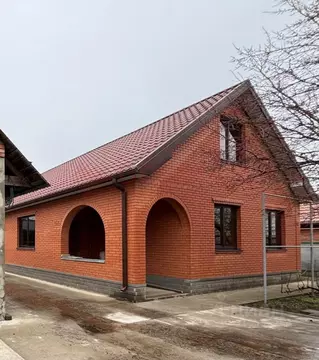 Дом в Ростовская область, Волгодонск В-Б кв-л,  (120 м)