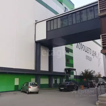 Гараж в Тюменская область, Тюмень ул. Тимофея Чаркова, 79с1 (15 м)