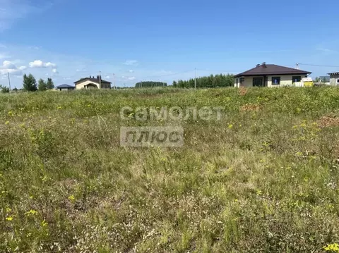 Участок в Марий Эл, Медведевский район, Азяковское с/пос, д. Шеклянур  ...