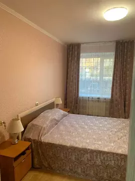 2-к кв. Оренбургская область, Оренбург ул. 8 Марта, 8 (56.0 м)