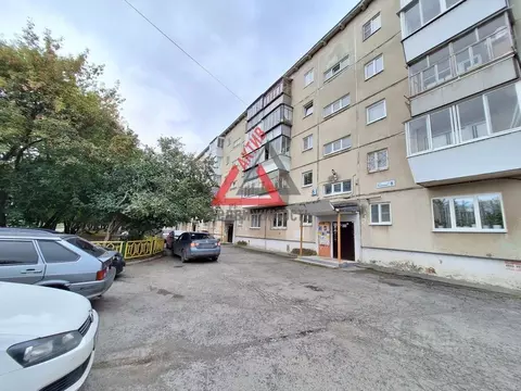 3-к кв. Свердловская область, Каменск-Уральский ул. Репина, 8 (57.6 м)