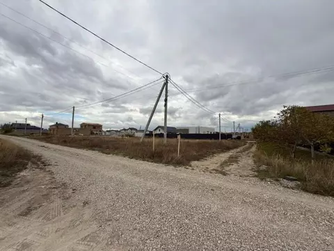 Участок в Крым, Симферопольский район, Трудовское с/пос, пос. Айкаван ...