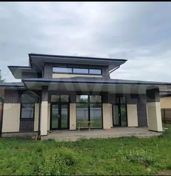 Дом в Ставропольский край, Ставрополь № 8 мкр, проезд Врачебный, 29 ...