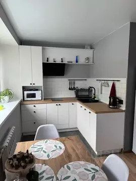 3-к кв. Карелия, Петрозаводск ул. Свердлова, 23 (62.0 м)