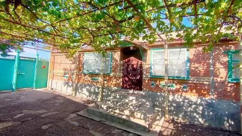 Дом в Ростовская область, Неклиновский район, Носовское с/пос, ...