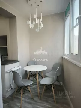 3-к кв. Крым, Керчь ул. Генерала Петрова, 6 (72.0 м)