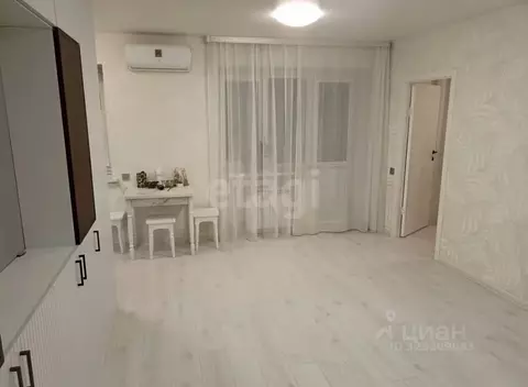 2-к кв. Омская область, Омск просп. Космический, 25 (45.0 м)