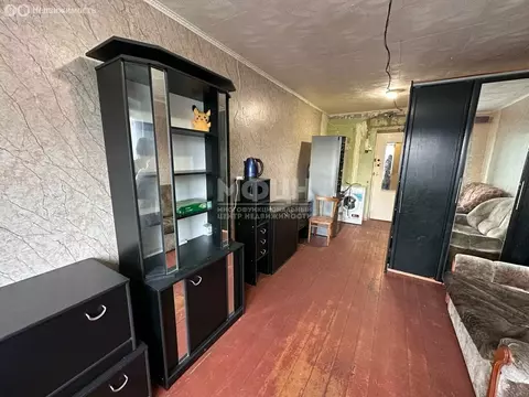 1к в 10-комнатной квартире (18.8 м)