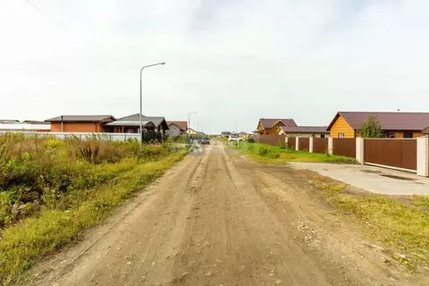 Участок в Тюменская область, Тюменский район, с. Кулаково ул. ...