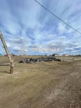 Участок в Саха (Якутия), Якутск городской округ, с. Хатассы ул. ...