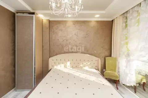 2-к кв. Тюменская область, Тюмень ул. Мельникайте, 38к1 (62.7 м)