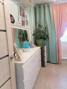 2-комнатная квартира: посёлок городского типа Октябрьский, улица ...