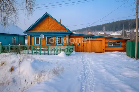 Дом в Челябинская область, Верхнеуфалейский городской округ, пос. ...