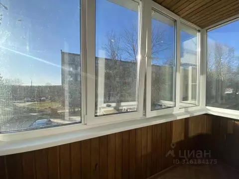 2-к кв. Тульская область, Новогуровский рп ул. Лесная, 1 (50.0 м)