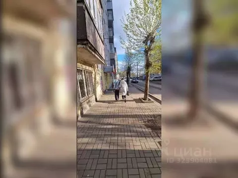 Торговая площадь в Кировская область, Киров ул. Сутырина, 18 (18 м)