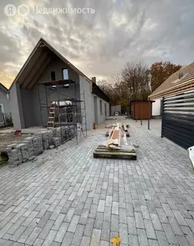 Дом в Калининградская область, Гурьевский муниципальный округ, посёлок ...