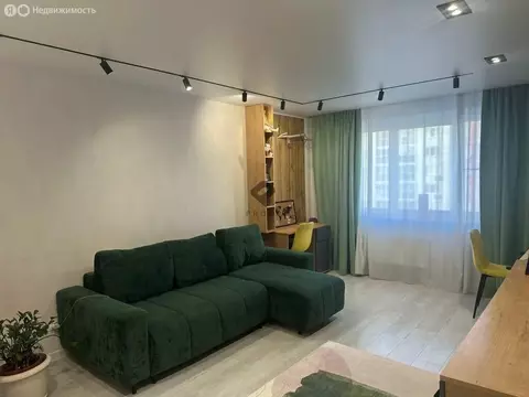 3-комнатная квартира: Тюмень, улица Александра Митинского, 7 (92 м)