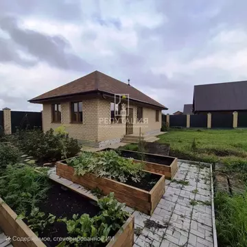 Дом в Свердловская область, Сысертский муниципальный округ, Клевер ДНТ ...