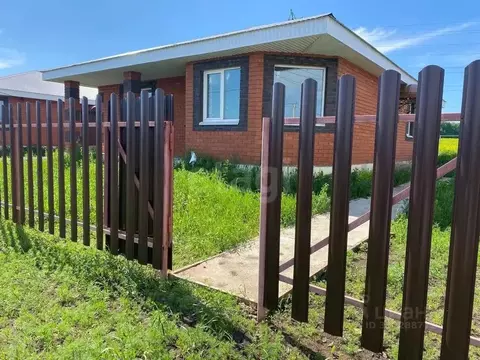 Дом в Башкортостан, Уфимский район, Таптыковский сельсовет, Таптыково ...