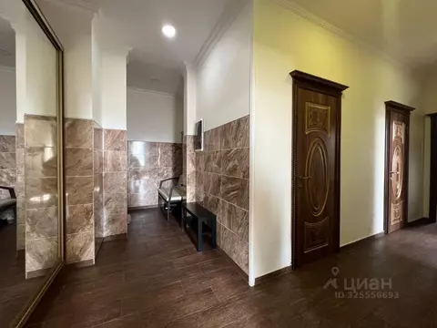 3-к кв. Москва Веерная ул., 6 (71.0 м)