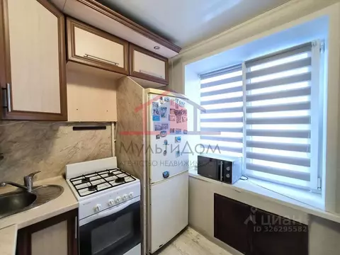 2-к кв. Белгородская область, Губкин ул. Фрунзе, 2В (44.9 м)