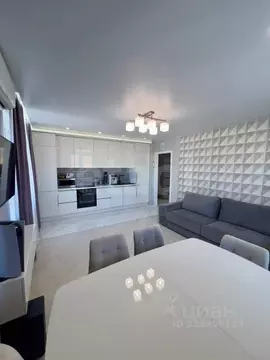 2-к кв. Тюменская область, Тюмень ул. Монтажников, 59 (55.6 м)