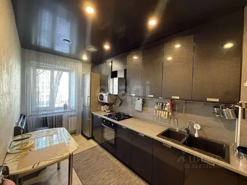 3-к кв. Брянская область, Брянск ул. Брянского Фронта, 20 (61.7 м)