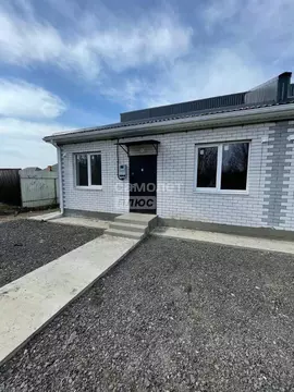 Таунхаус в Краснодарский край, Динской район, с. Красносельское, ...