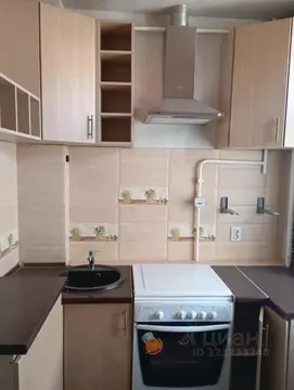 2-к кв. Омская область, Омск ул. Серова, 1 (51.0 м)