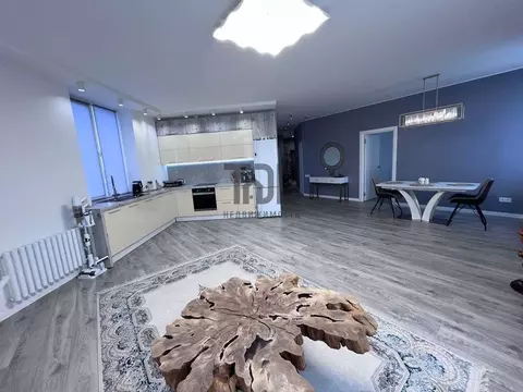 3-к кв. Волгоградская область, Волгоград просп. Маршала Жукова, 5 ...