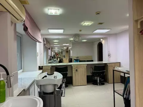 Помещение свободного назначения в Пермский край, Пермь ул. ...