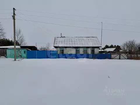 Дом в Амурская область, Серышевский муниципальный округ, с. Паруновка ...