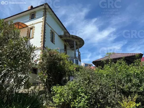 Дом в Сочи, микрорайон Бытха, Лесная улица (240 м)