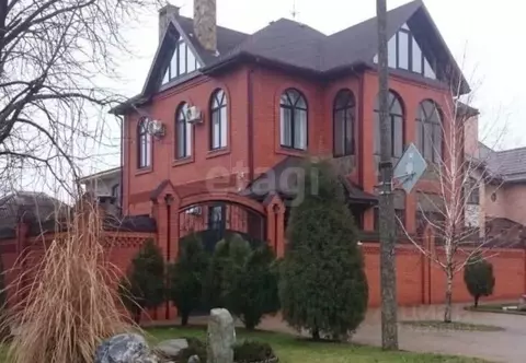 Дом в Ростовская область, Ростов-на-Дону Араратский пер. (312 м)