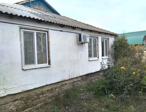 Дом в Крым, Советский район, с. Ильичево ул. Юбилейная (82 м)