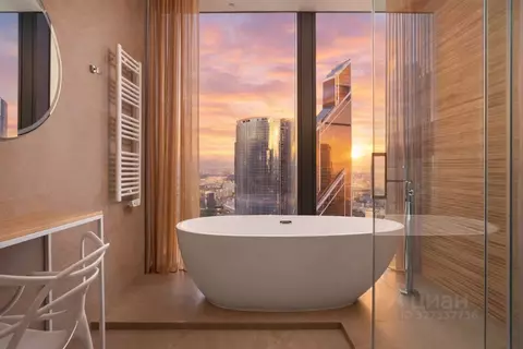 2-к кв. Москва 1-й Красногвардейский проезд, 22с1 (135.0 м)