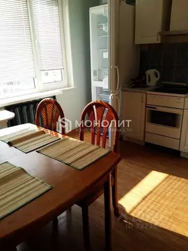 3-к кв. Белгородская область, Старый Оскол Северный мкр, 5 (80.0 м)