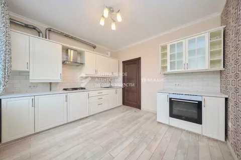 3-к кв. Рязанская область, Рязань ул. Мещерская, 24/12 (167.0 м)