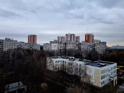 3-к кв. Москва Веерная ул., 28К1 (65.0 м)
