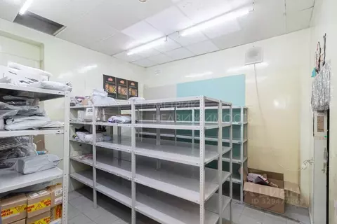 Помещение свободного назначения в Тюменская область, Тюмень ул. ...