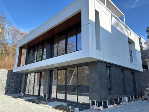 Коттедж в Краснодарский край, Сочи городской округ, с. Высокое ул. ...