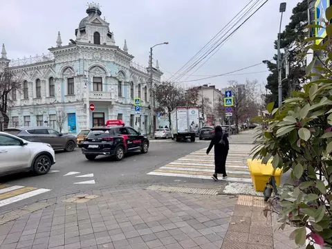 1-к кв. Краснодарский край, Краснодар Центральный мкр, ул. Советская, ...