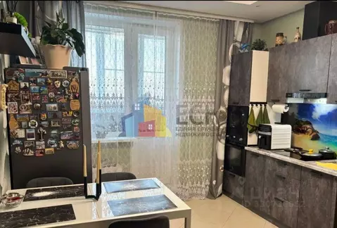 2-к кв. Москва пос. ЛМС, Центральный мкр, 32 (58.0 м)