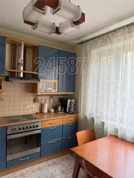 4-к кв. Москва ул. Дмитрия Ульянова, 28К1 (95.0 м)