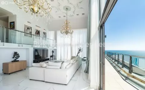 3-комнатная квартира: Сочи, Курортный проспект, 92/5 (110 м)