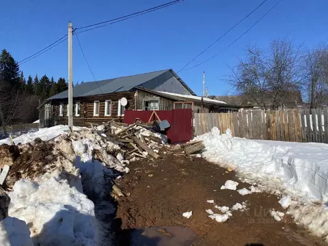 Дом в Удмуртия, с. Шаркан ул. Чапаева, 1А (50 м)