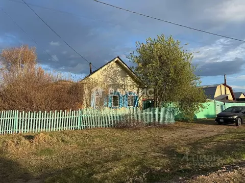 Дом в Бурятия, Тарбагатайский район, Саянтуйское с/пос, с. ...